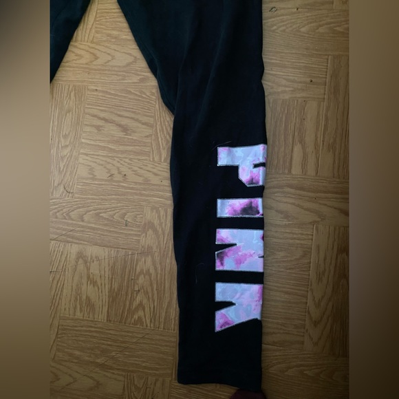 PINK Victoria’s Secret leggings - Picture 2 of 5